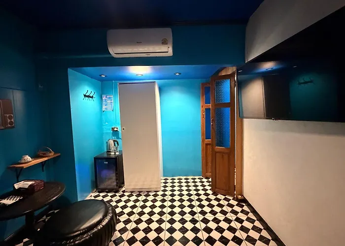 Alloggio in famiglia The Oasis On 8 Cozy Homestay&café