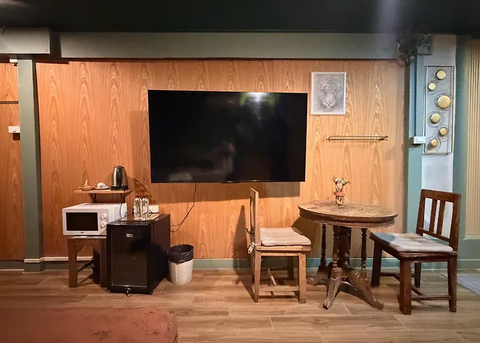 The Oasis On 8 Cozy Homestay&café Bangkok