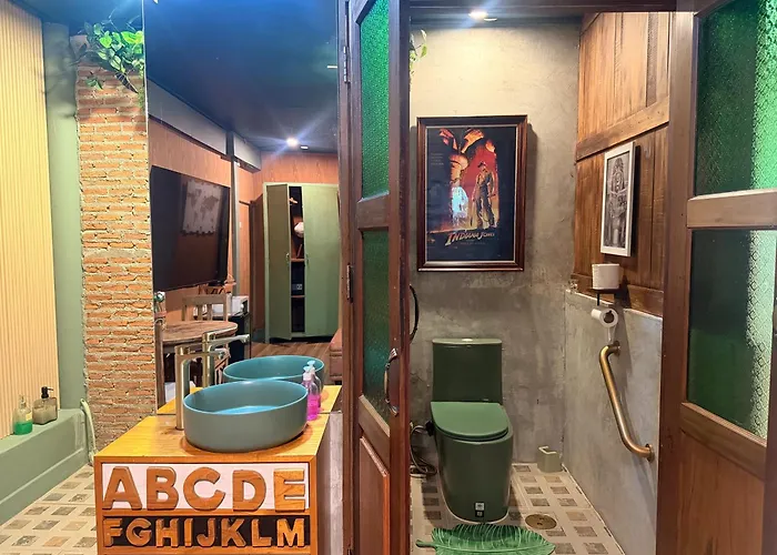 The Oasis On 8 Cozy Homestay&café Alloggio in famiglia