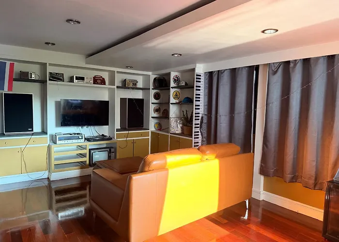 The Oasis On 8 Cozy Homestay&café *