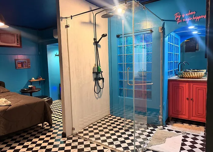The Oasis On 8 Cozy Homestay&café Bangkok