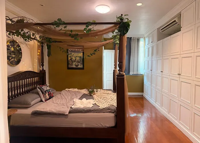 The Oasis On 8 Cozy Homestay&café Bangkok